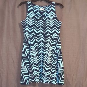 Xhilaration dress with key hole chest